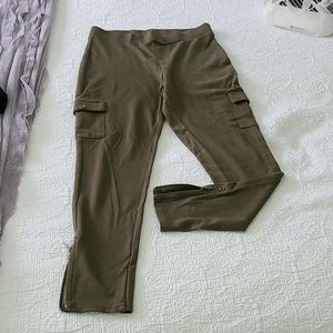 Lisa Rinna thick winter weight leggings